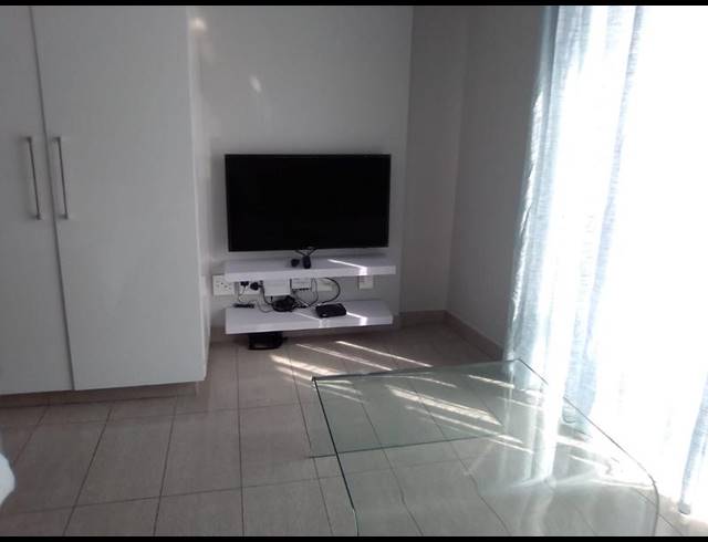 1 BEDROOM PROPERTY TO RENT IN UMHLANGA ROCKS